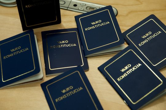 Rugsėjį per 28 tūkst. šalies pirmokų pasieks Vaiko konstitucijos