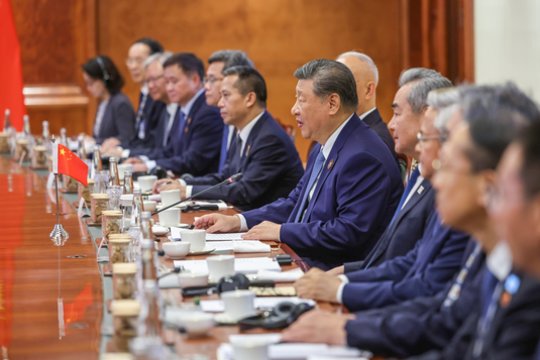 BRICS susitikimas: raginama išlaikyti ramybę Artimuosiuose Rytuose