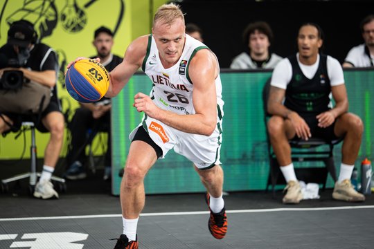 Europos trijulių krepšinio čempionų titulo lietuviai neapgins – po pratęsimo nusileista serbams