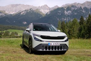 „Škoda Epiq“ testas: čekai pataikė į dešimtuką – mažas, nebrangus ir stebinantis tuo, ką siūlo