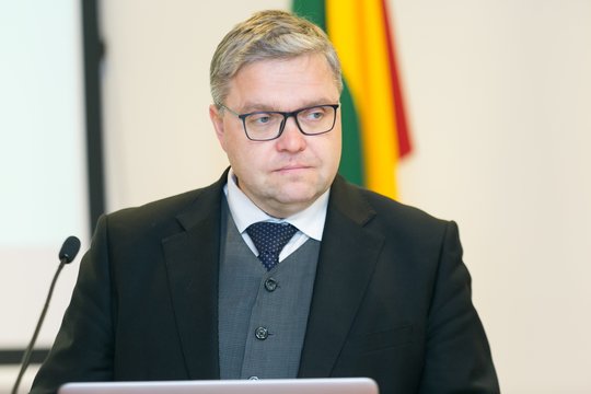 Buvęs Lietuvos banko vadovas Vitas Vasiliauskas pradės eiti naujas pareigas