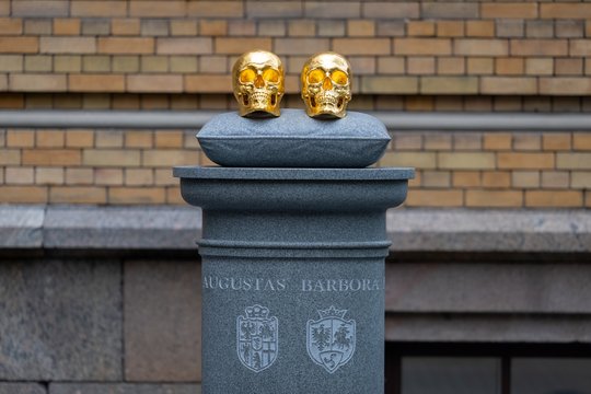 Vilniuje atidengta neįprasta „Žygimanto ir Barboros“ skulptūra