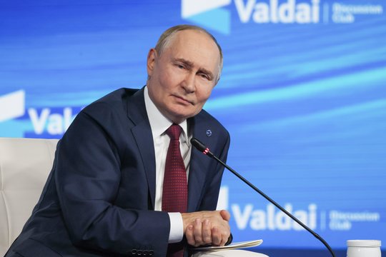 Rusija išsigando Ukrainos dronų: iš Sočio perkėlė kasmetinį renginį