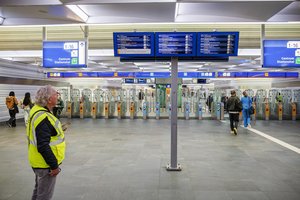 Dalyje Nyderlandų beveik paralyžiuotas traukinių eismas: įtariama diversija