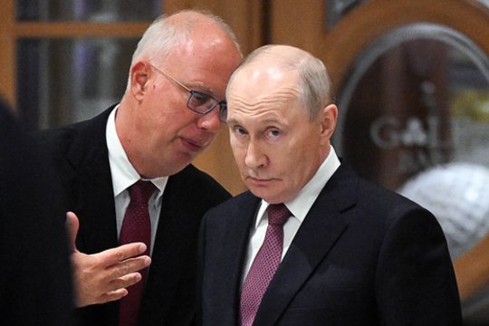 Karas Ukrainoje. V. Zelenskis: per pastarąsias savaites Rusija du kartus atakavo mano lėktuvą