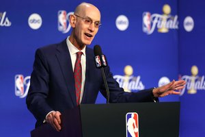 NBA svarsto galimybę įsigyti Eurolygą