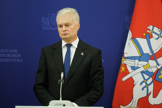 G. Nausėdos reitingai smuko žemyn, partijų viršūnėje lieka TS-LKD ir socialdemokratai