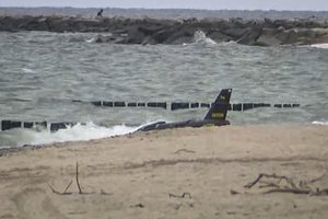 Atskleidė daugiau informacijos apie Baltijos pajūryje rastą droną: buvo ginkluotas