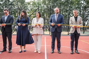 Vilniuje atidarytas modernus sporto aikštynas silpnaregiams ir Lietuvoje tarnaujančių Vokietijos karių vaikams