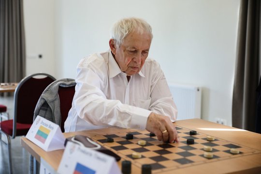 Rusijoje – trispalvė: lietuvis varžėsi agresorių šalyje vykusiame čempionate