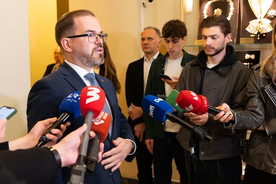 Ministerija atsakė, kam atitenka drono numušimo išlaidos