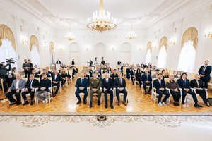 Visuotinei gynybai vienijasi organizacijos, galinčios sutelkti apie 400 tūkst. žmonių.