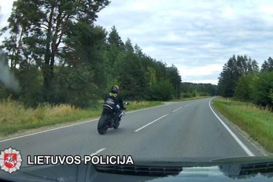 Policija prašo atsiliepti eismo įvykio Vilniaus rajone liudytojus