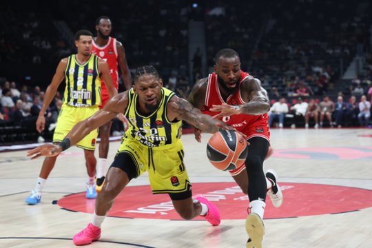 Šaras Eurolygos Supertaurės nelaimės – dramoje „Fenerbahce“ krito nuo čempionės „Olympiakos“