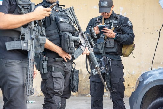 Brazilijoje sulaikytas moterimi persirengęs įtariamas serijinis žudikas