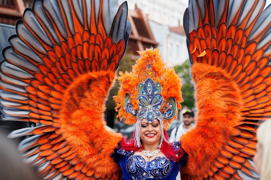 Vilniaus gatvėse spalvingas reginys: į miestą išriedėjo „Gypsy Fest“ eisena