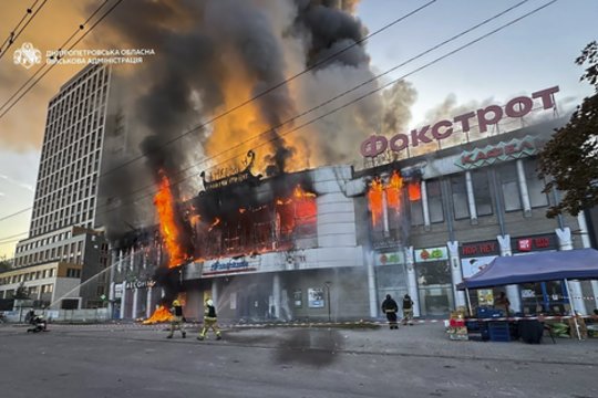 Karas Ukrainoje. Po krauju aplaistyto šeštadienio Ukrainoje – galingas dronų atsakas Maskvai