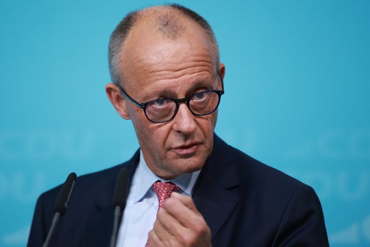 AfD pasiekė dar vieną istorinę pergalę: F. Merzas kalba apie katastrofą