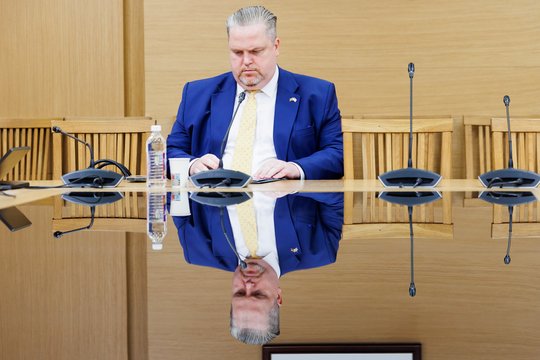 T. Valys atsakė, ar buvo pakištas savo viceministro