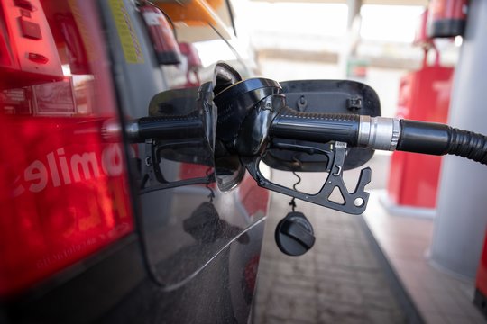 Pirmadienį dyzelino kaina nesikeitė, tačiau atpigo benzinas
