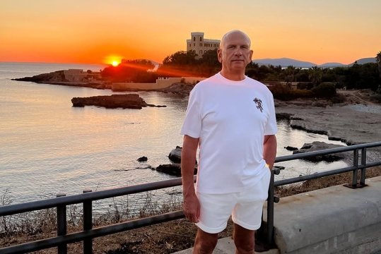 Savo atostogas paviešinusį 71-erių E. Kučinską užliejo internautų banga: įžvelgė pokyčius