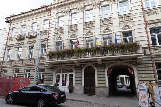 Kultūros ir kitų sričių atstovai kreipėsi į valdžią: ragina įvertinti situaciją ministerijoje