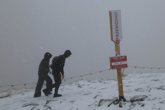 Rugsėjį Lenkiją nustebino pirmasis sniegas: netrukus gali prisnigti net iki 30 cm