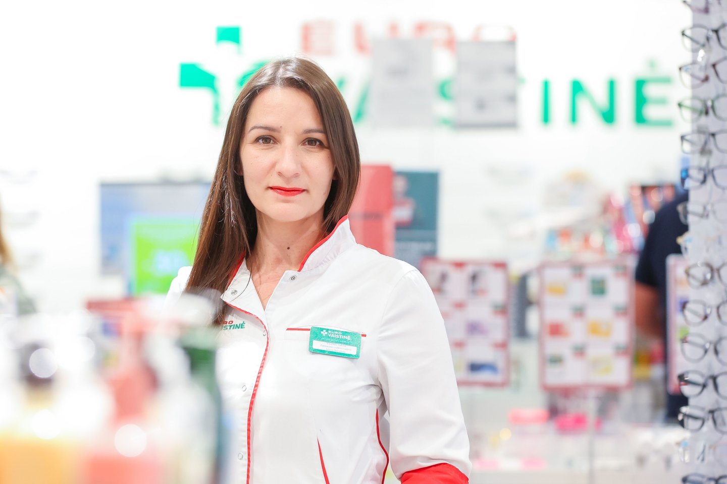 Vaistininkė Jelena Deksnienė.<br>Pranešimo spaudai nuotr.