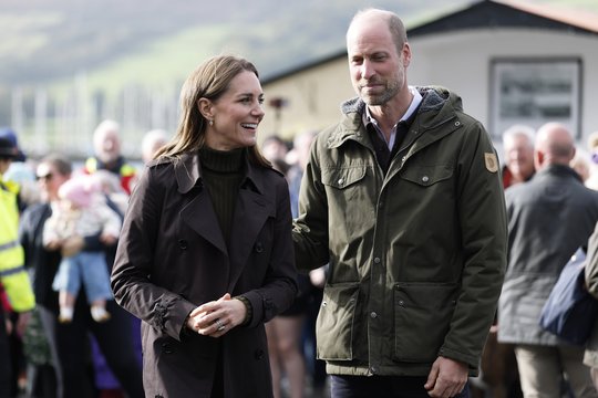 Princo Williamo elgesys su Catherine Middleton sukėlė diskusijas: paviešintas vaizdo įrašas