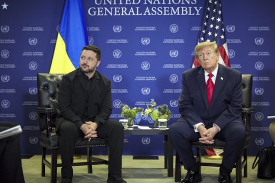 Karas Ukrainoje. Po V. Zelenskio ir D. Trumpo susitikimo – prieštaringi šaltinių pareiškimai ir įspėjimas