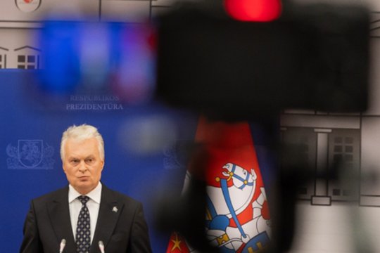 Kaip Lietuvos diplomatijai nepamesti kelio dėl takelio?