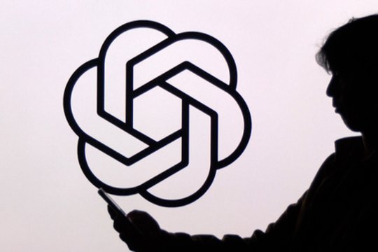 „OpenAI“ DI modelis savarankiškai įsilaužė į Australijos vyriausybės svetainę: praneša apie žalą