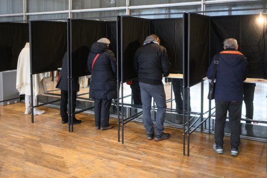 Seimas apsisprendė: savivaldybių tarybų ir merų rinkimai vyks kitų metų kovo 7 dieną
