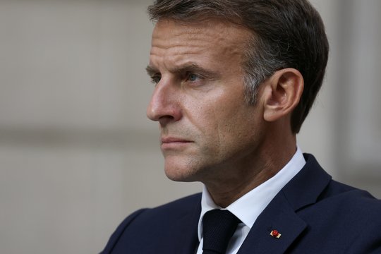 E. Macronas perspėjo dėl Rusijos: neatmetė atakos prieš Prancūziją