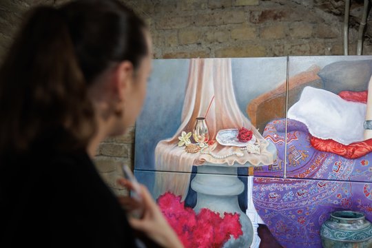 Papuošalas, kurio neužsidėsi: juvelyrės kūriniai atsidūrė paveiksle