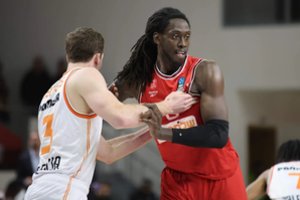 Košmariškas „Crvena Zvezda“ aukštaūgio žaidimas prieš „Žalgirį“ – įsirašė pavardę į Eurolygos antirekordų knygą