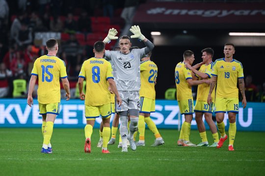 Ukrainiečiai ir vengrai susimušė aikštėje – jas sukėlė „Liverpool“ žaidėjo elgesys