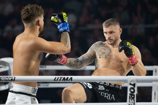 „UTMA 19“ nusivylimas: šimtmečio mūšyje su S. Maslobojevu D. Dirkstys pasitraukė dėl rankos traumos