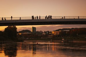 Savaitės orų prognozė: lepins saulė ir šiluma, bet kai kur dar gali užklysti debesys