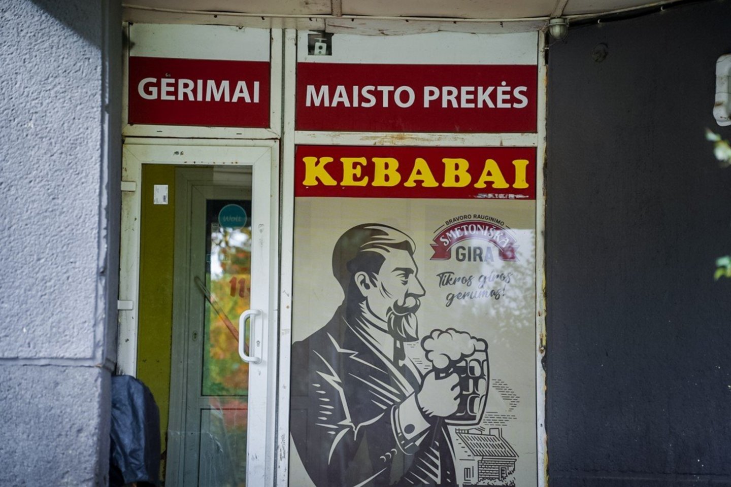 Panevėžyje duris užvėrė kelios maitinimo vietos.<br> Ž. Večiorkutės, D. Urbono/jp.lt nuotr.
