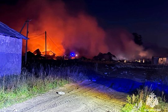 Rusijos fejerverkų gamykloje – milžiniškas gaisras: žuvo mažiausiai 14 rusų