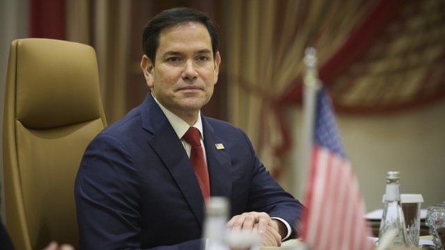 Planuotą išpuolį Jungtinėje Karalystėje sieja su užsienio veikėju: M. Rubio situaciją vadina ypač rimta