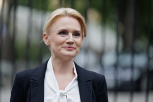 Teismui nepavyko pradėti nagrinėti Alytaus r. merės R. Vitkauskienės „čekiukų“ bylos