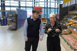 Be patirties ir net be profesijos: kokios darbo galimybės šiandien atsiveria lietuviams?