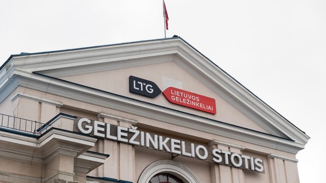 Po paauglio žūties geležinkelyje gyventojai reikalauja pokyčių: ant bėgių galima laisvai patekti 