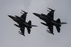 Įspūdingi skaičiai: atskleidė, kiek Rusijos taikinių jau sunaikino Ukrainos naikintuvai „F-16“