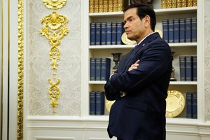 Diplomatinis akibrokštas: M. Rubio liepė Irano delegacijai palikti JAV