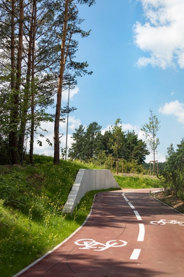 Darnu Group, one of Lithuania's largest real estate developers, has completed construction of Upės namai, the first quarter of the Sakai residential district being developed on the banks of the Neris in Vilnius.
