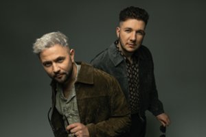 Grupė „Popkultūra“ atgaivino legendinę dainą: „Tegul išgirsta ir jaunoji karta“