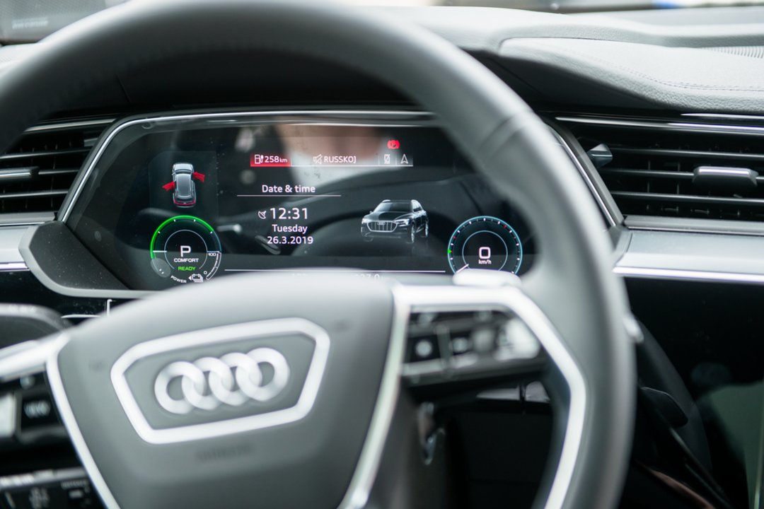 Automobilio pardavimas virto neįtikėtina drama: apgauti draugę sutrukdė buvęs vyras